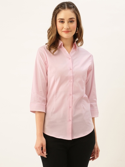 Women’s Light Pink Classic Button-Down Shirt